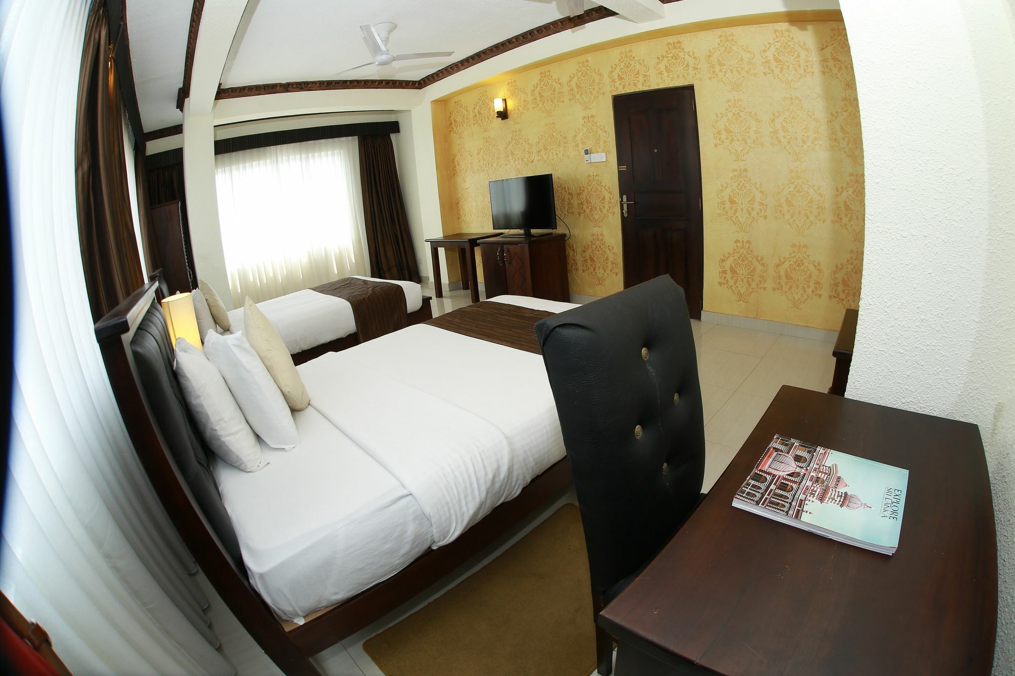 Hotel Sunhill - Colombo Kültér fotó